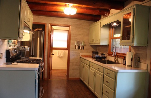 Mecosta House | Gottaway Lake House - a wooded retreat situated on a spacious 8-acre property.