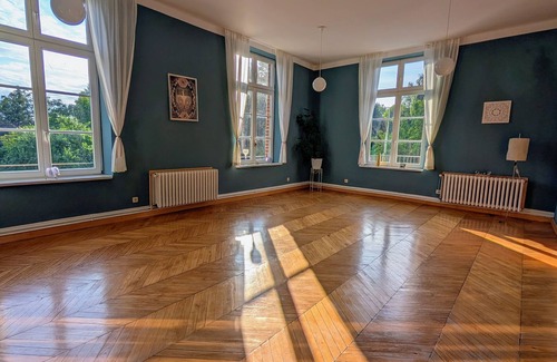 Warnkenhagen House | Gottin Manor House - Manor House