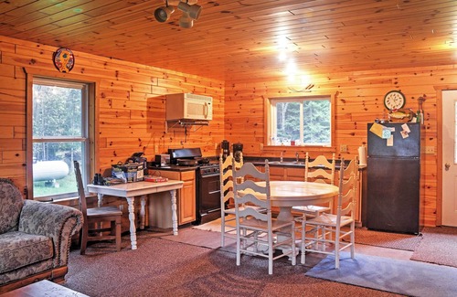 Gould City Cabin | Gould City Lakefront Hideaway w/Dock & Rowboat!
