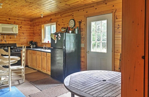 Gould City Cabin | Gould City Lakefront Hideaway w/Dock & Rowboat!