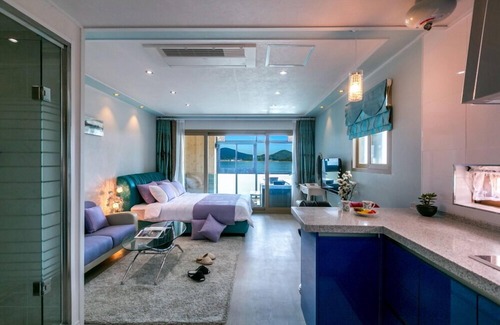 Irun-myeon House | Goun Pension