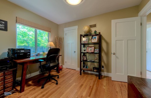 Old North Boulder House | Gourmet Kitchen, Walk to Pearl St!