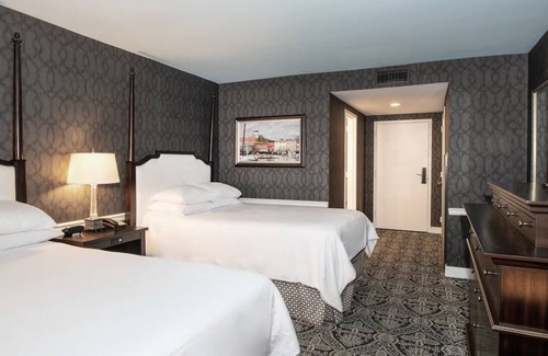 Historic District Hotel | Governor Calvert 2 Double Beds, Historic Inns, Gym Access, Near Naval Academy