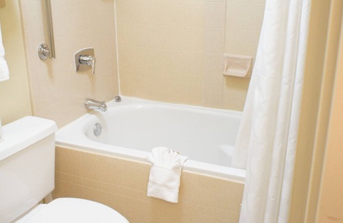 Wheatland Hotel | Governor's Suites Hotel Oklahoma City Airport Area
