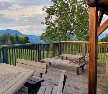 Hrastnik House | Gozdarjeva koča nad Rimskimi Toplicami