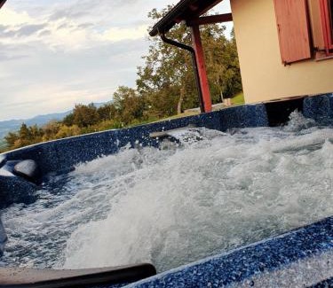Hrastnik House | Gozdarjeva koča nad Rimskimi Toplicami