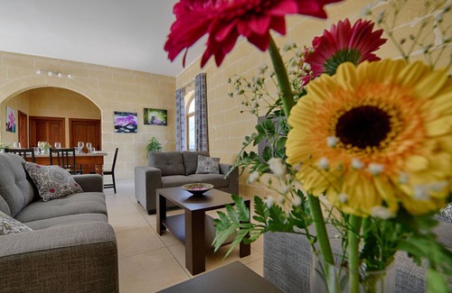 Victoria House | Gozo Inn Gelmus Self catered with private pool, and garden