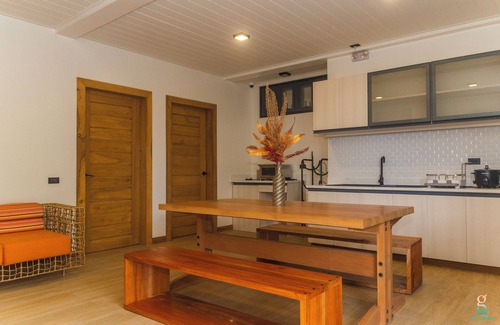 Tangalan Villa | GQ Sands