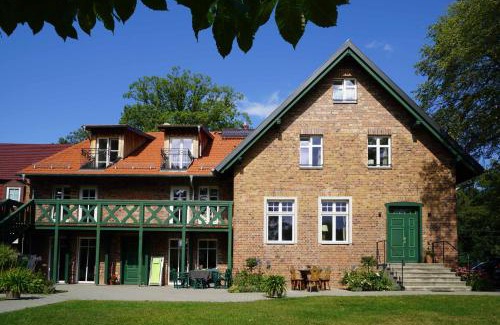 Burg-Dorf Apartment | Grüner Wald