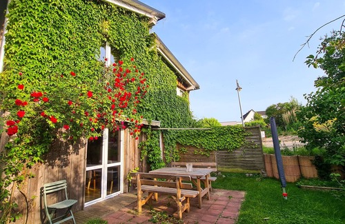 Franken Siedlung House | Grünes Sundchalet - Holiday home
