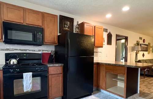 Wyoming Apartment | GR Escape,Near Downtown,Close to All 2