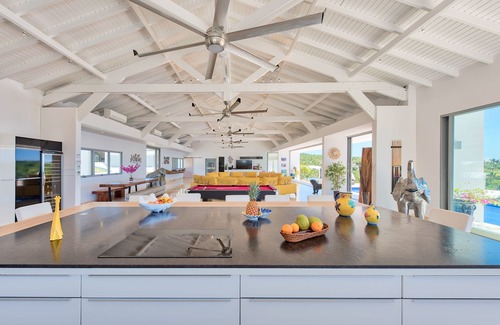 Les Terres Basses Villa | Grande Azur - Luxury Ocean View Villa by The Beach