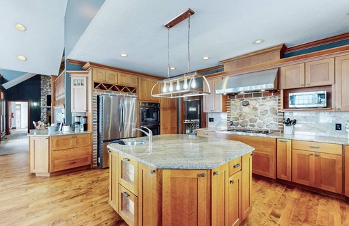 North Lawrence House | Grace and Grandeur: The Stables Estate