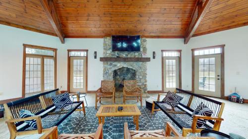 North Lawrence House | Grace and Grandeur-The Stables Estate