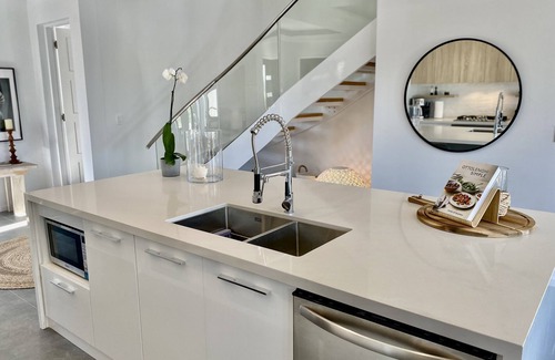 Grace Bay Hills Villa | Grace Bay’s Finest! COCONAT VILLA | Designer 3 Bdr Villa with Gorgeous Pool area