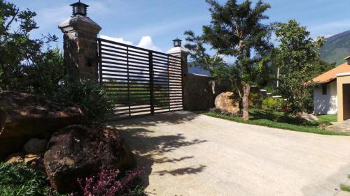 Hildummulla Resort | Grace Holiday Bungalow