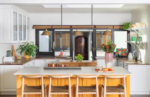 Robertson Villa | Grace House