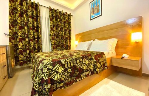 Lome Hotel | GRACE LODGE