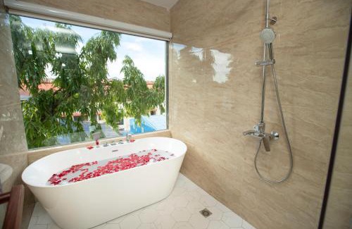 Bahan Hotel | Grace Pho Sein Hotel