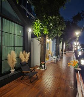 Lat Krabang Hotel | Grace Riverfront