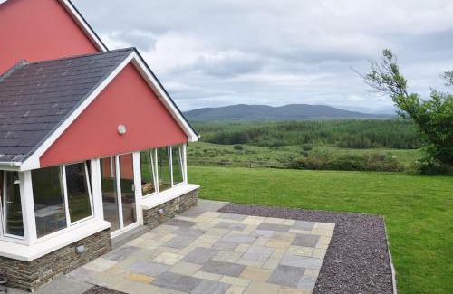 Sneem House | Grace's Landing