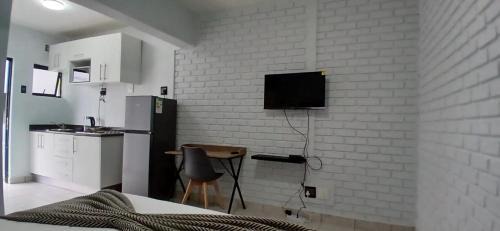 East London Bed & Breakfast | Grace Villas 25