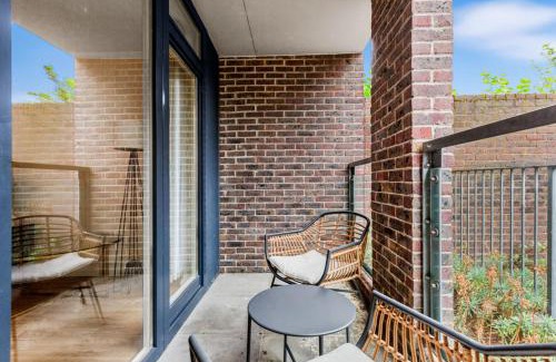West Ham Apartment | Graceful Stays - Self Contained Spacious 2 Bed Apartment Stratford