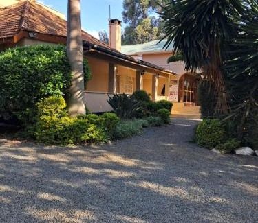Eldoret Hotel | GRACEMONT Guesthouse