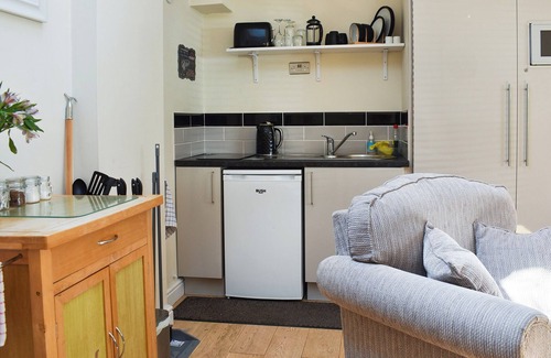 Newcastle-upon-Tyne Cottage | Gracies Cottage - UK44686