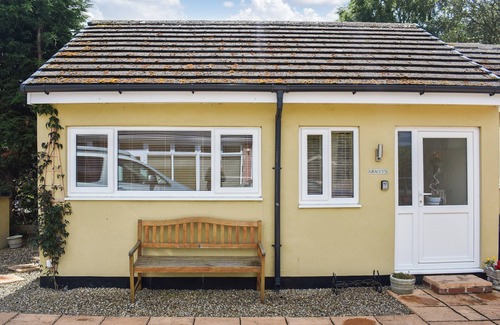 Newcastle-upon-Tyne Cottage | Gracies Cottage - UK44686