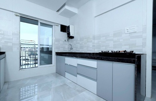 Vile Parle Apartment | Gracious Living Apartment - Mumbai Airport