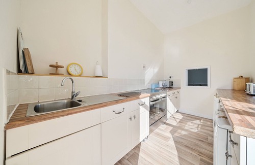 Westleigh House | Grade 2 Georgian Townhouse