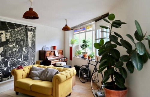 Walpole House | Grade Two Listed Old Post Office in rural Suffolk