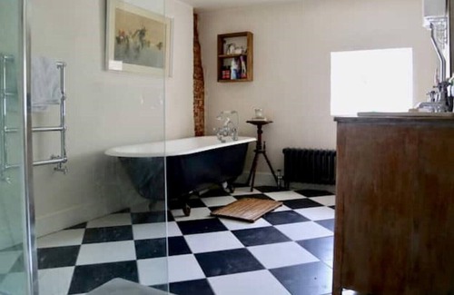 Walpole House | Grade Two Listed Old Post Office in rural Suffolk