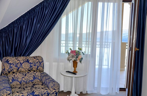 Chiriteni House | Gradinile Romane