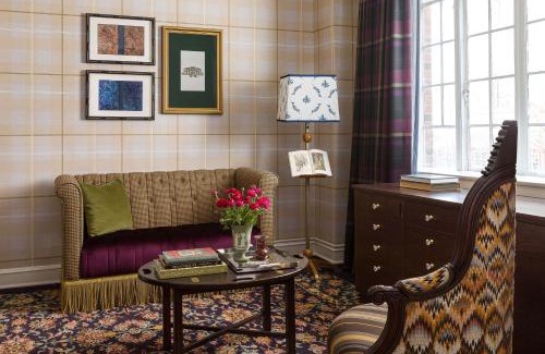 Evanston Hotel | Graduate by Hilton Evanston