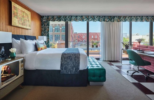 Downtown Lincoln Hotel | Graduate by Hilton Lincoln