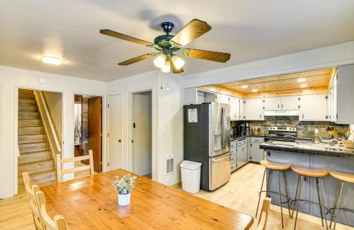 Graeagle House | Graeagle Vacation Rental Cabin with Game Room!