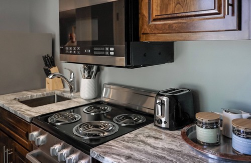 Grafton House | Grafton Village Inn
