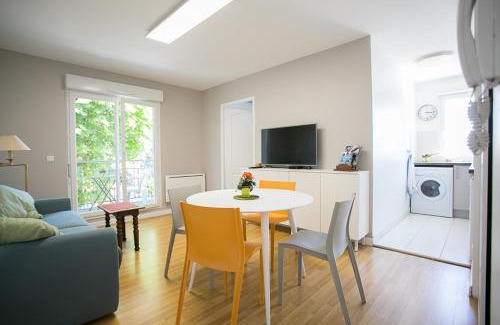 Chartres Apartment | Grain de Blé