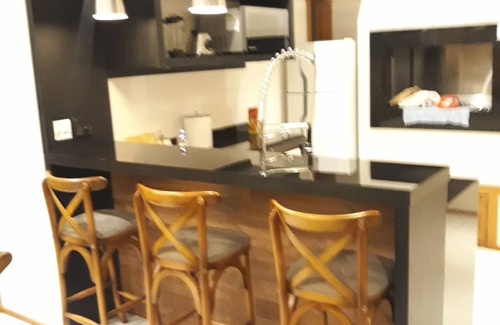 Dutra Apartment | Gramado Penthouse Apartment 16- 4Dorm Deluxe Modern Air-conditioned !