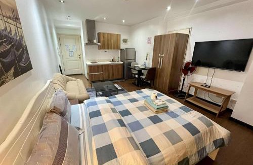 Downtown Apartment | Gramercy Makati Condotel