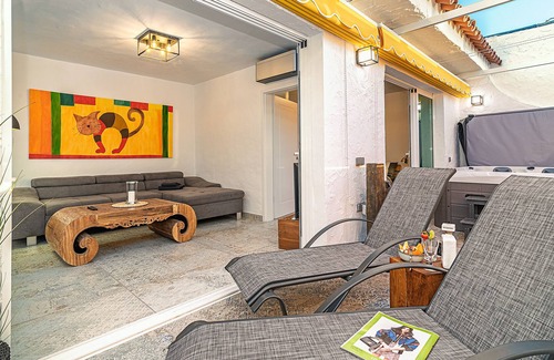 Patalavaca Apartment | GRAN CANARIA luxury apart. with sea views, jacuzzi