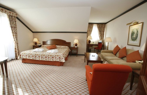 Puente Viesgo Hotel | Gran Hotel Balneario De Puente Viesgo