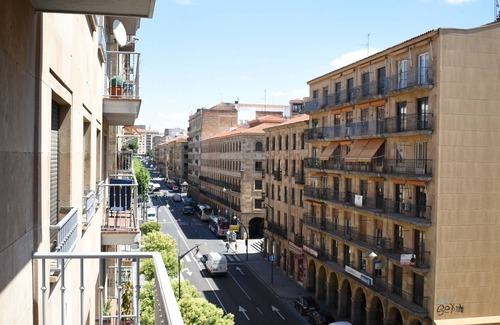 Centro Apartment | Gran Via 50, downtown, air-conditioned