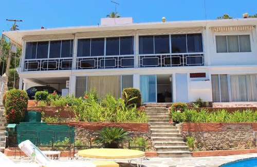 Lomas de Costa Azul Villa | Gran Villa Costa Azul