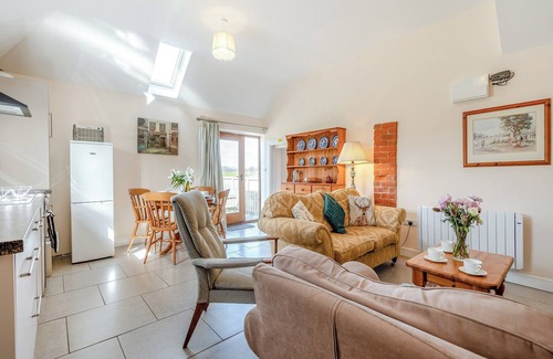 Stoney Stretton Cottage | Granary Cottage - UK43166