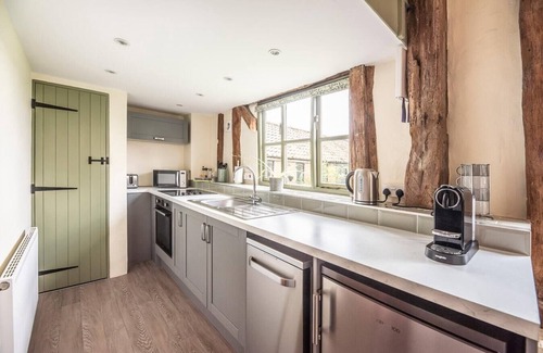 Saxmundham House | Granary Cottage at Valley Farm Barns, Snape