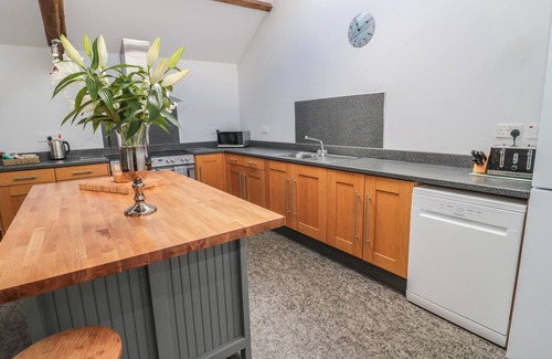 Bellingham Cottage | GRANARY COTTAGE, family friendly, with open fire in Bellingham