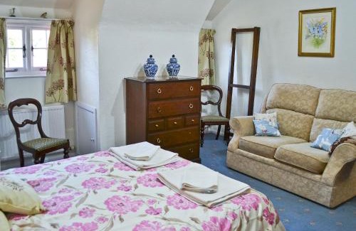 Torquay House | Granary Cottage